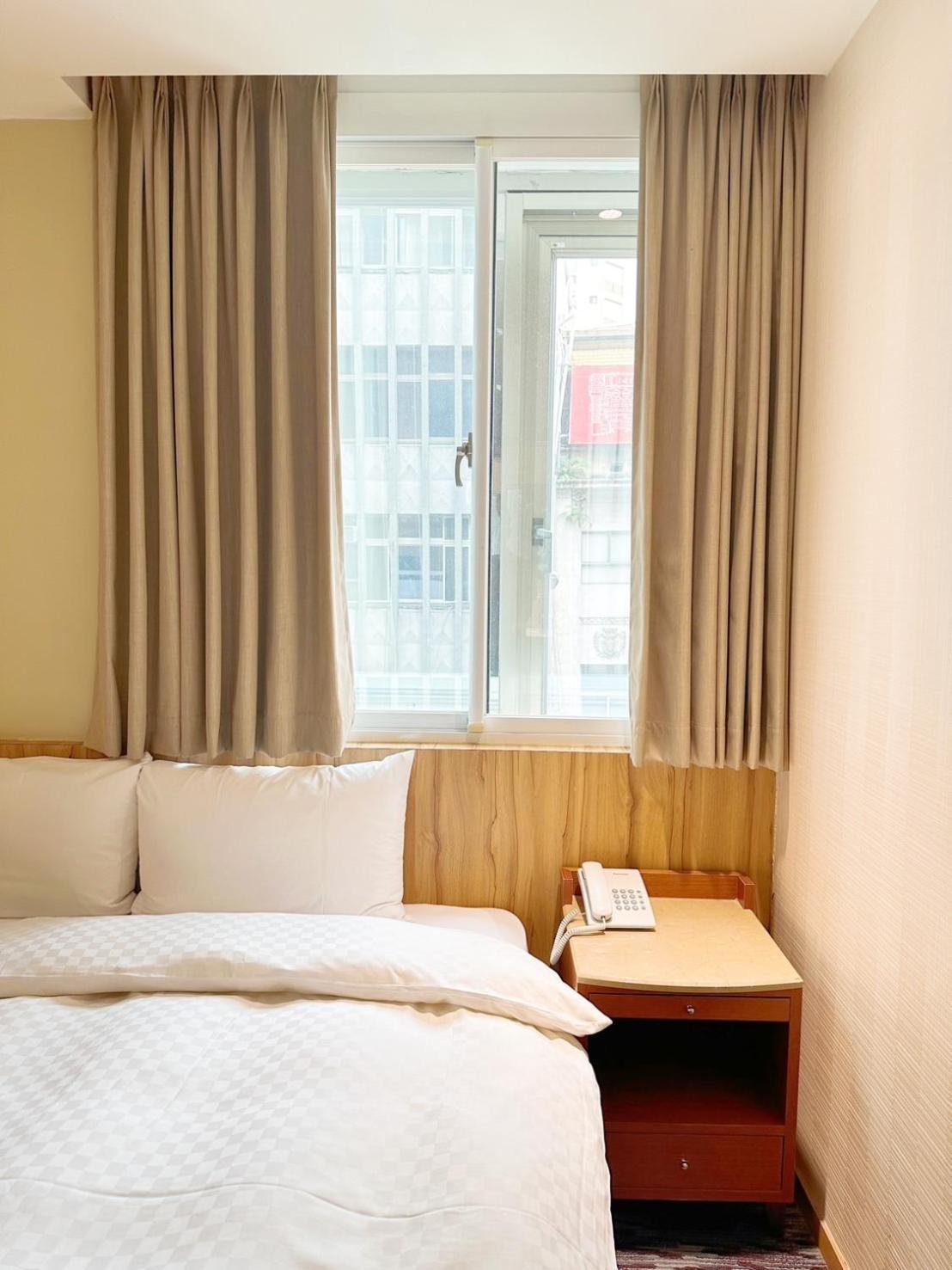 Muzik Hotel - Ximending Xining Branch Тайпей Екстериор снимка