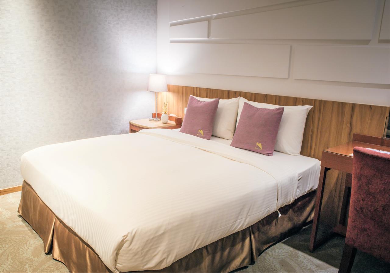 Muzik Hotel - Ximending Xining Branch Тайпей Екстериор снимка