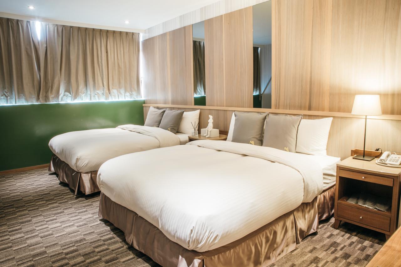 Muzik Hotel - Ximending Xining Branch Тайпей Екстериор снимка