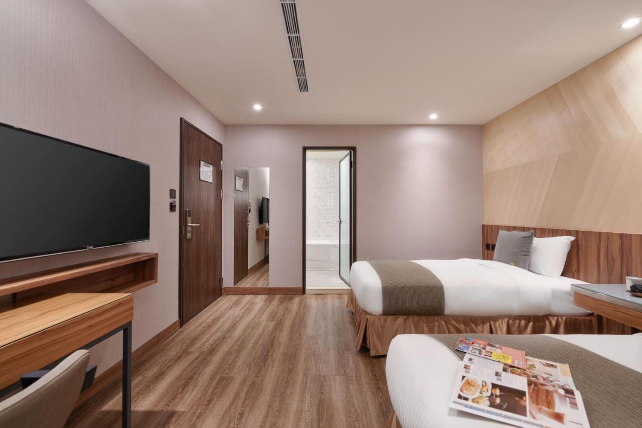 Muzik Hotel - Ximending Xining Branch Тайпей Екстериор снимка